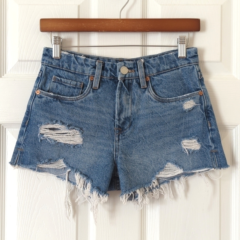 Blank NYC The Barrow Vintage High Rise Distressed Medium Wash Denim Shorts 25